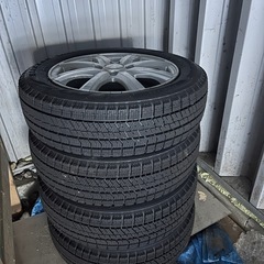 冬タイヤの画像
