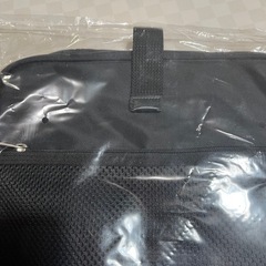 新品ガーメントケースの画像