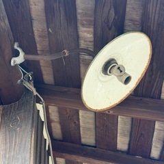 レトロな傘の照明器具、何かに使えますか、もらってください！の画像