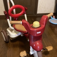 三輪車の画像