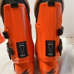 スキーブーツ　の画像