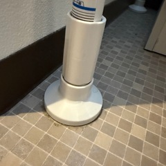 突っ張り壁収納　ラックの画像