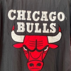 starterシカゴブルズナイロンジャケットの画像