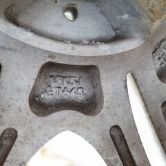 15インチアルミホイール　タイヤ付きの画像