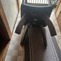 回転椅子
の画像