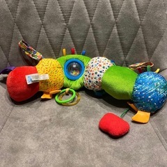 ⭐️はらぺこあおむし ラトル おもちゃ⭐️の画像