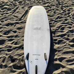 7’3 ファンボード（ミッドレングスサーフボード）FIN付きの画像