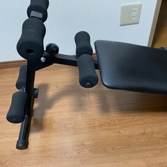 腹筋トレーニング器具の画像