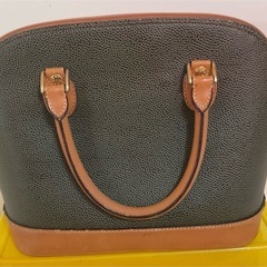 ☺️鞄 ハンドバッグ  24✖️31✖️13cm   深緑色の画像