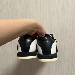ボウリングシューズ25cm・右投げ用の画像