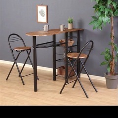 カウンターテーブルの画像