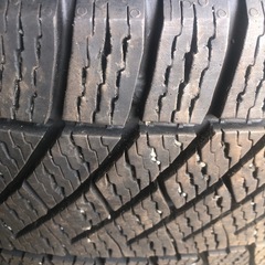 コンチネンタル 6 215/60r17 スタッドレス 3本の画像