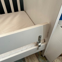 【無料】IKEA ベビーベッドの画像