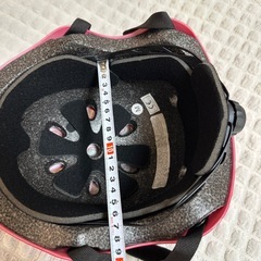 キッズ用‼️1回のみ使用❗️ヘルメット+プロテクターの画像