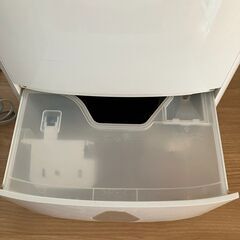 三菱電機製 衣類乾燥除湿器 MJ-P180NX-W 2018年製の画像