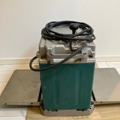 makitaマキタ 2012NB 自動カンナ 304mm 木工用 切削100Vの画像