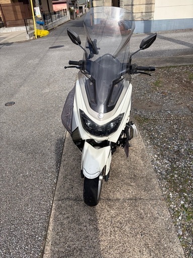 バイク N-MAX125