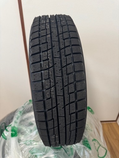 【大幅値下げ！】スタッドレスタイヤ　ホイール付き　未使用155/65/R14 75Q プラグディバアイスBP02