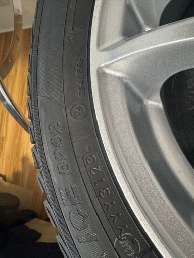 【大幅値下げ！】スタッドレスタイヤ　ホイール付き　未使用155/65/R14 75Q プラグディバアイスBP02