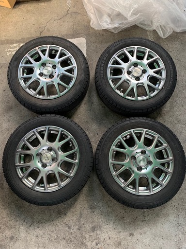 スタッドレスタイヤ155/65R14