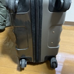 キャリーケースの画像