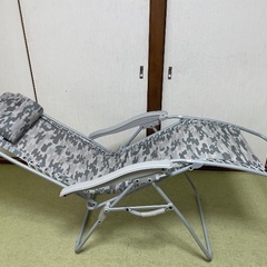 コールマン リクライニング インフィニティチェア (カモ・迷彩)の画像