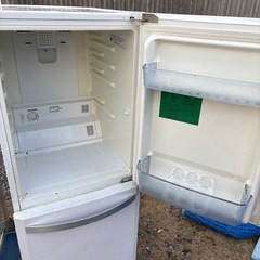 冷凍冷蔵庫 ハイアール 138L 2013年製の画像