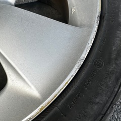 プリウス純正17インチホイールの画像