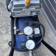 エアーコンプレッサーの画像