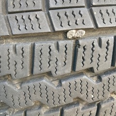 スタッドレスタイヤの画像