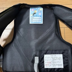 子供用ライフジャケットの画像
