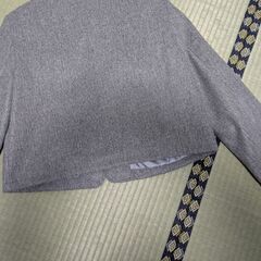 【未使用】グレーのジャケットの画像