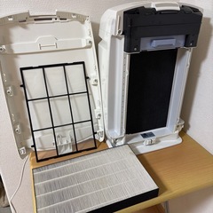 ダイキン 加湿ストリーマ空気清浄機 MCK55N-Wの画像