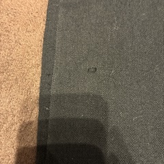 8　黒　無地　ストールの画像