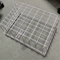 【ダイソー】ワイヤーバスケット（37cm×26cm×12cm）の画像