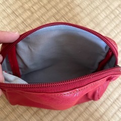 【東成区】赤いポーチの画像