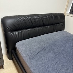 ダブルベッド フレーム、マットレスセット の画像