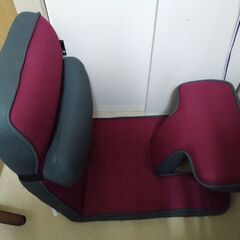 ニトリ ゲーミング座椅子の画像