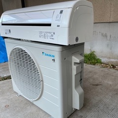 標準取付工事費込み ！ダイキン ルームエアコン 室内機：F25ZTES-W 2022年製 主に8畳用の画像