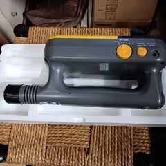 (中古)EPSON  mamekaraマメカラ ハンディーカラオケMK-200YW １人カラオケの画像