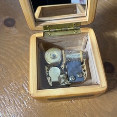 オルゴールの画像