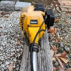 Robin NBT415 刈王2気筒草刈機　実働　エンジン始動OKの画像