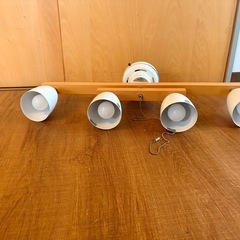 シーリングライト　4灯  照明器具
の画像