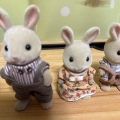 お取引中
シルバニアファミリー　うさぎの家族の画像