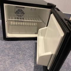 小型冷蔵庫 ブラック AB-17Lの画像