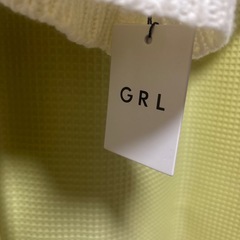 新品グレイル　フリーサイズ　薔薇柄ニットの画像