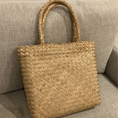 かごバッグの画像