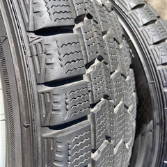 中古スタッドレスタイヤ(155/65/R13)アルミ付きの画像