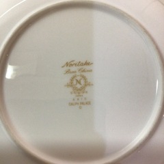 ノリタケのケーキ皿3枚の画像
