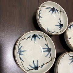 すきやき皿4つセットの画像